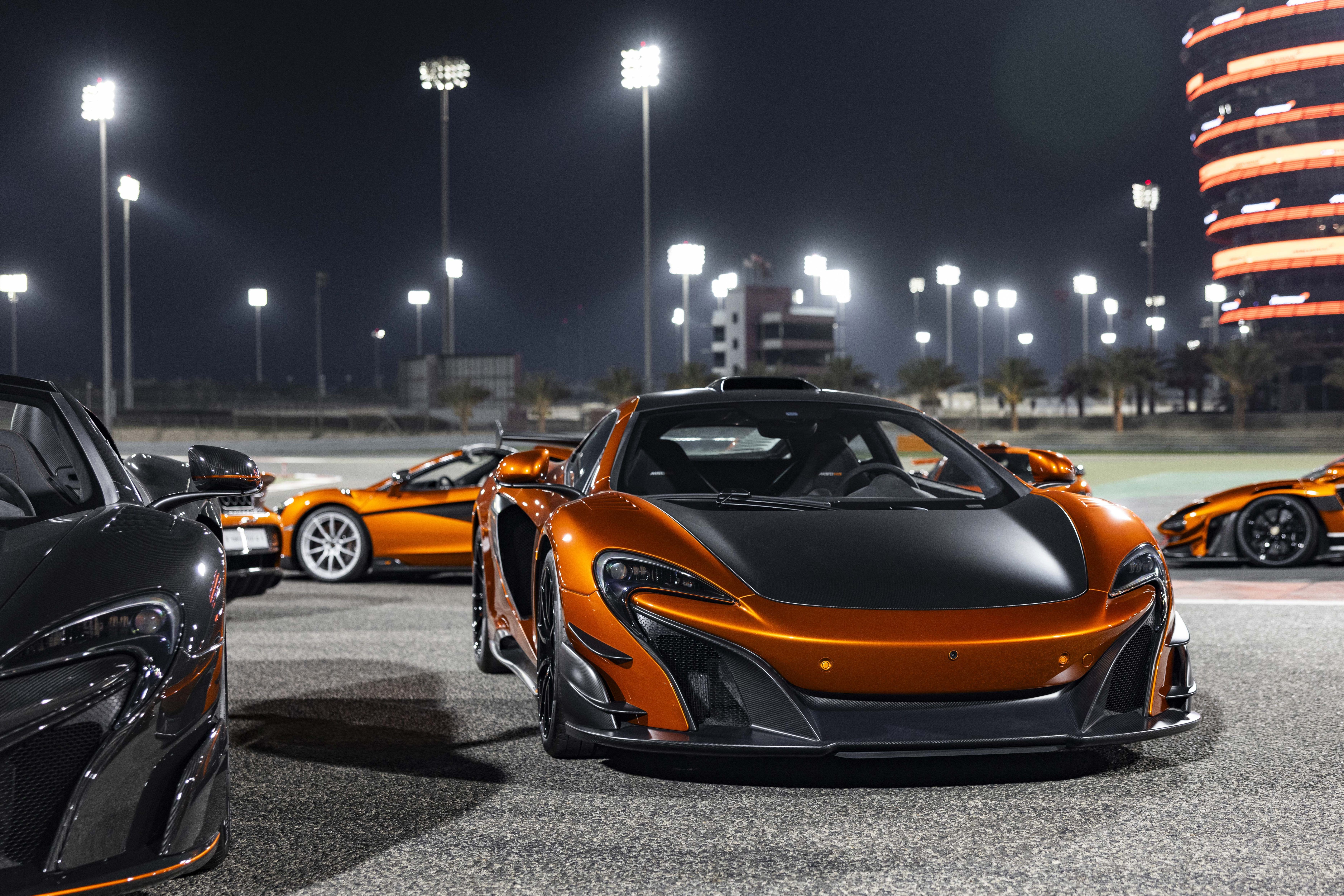 N2713 McLaren collectionレア 希少 Treasure Trove of 20 McLaren Road Cars Is for Sale, Most of