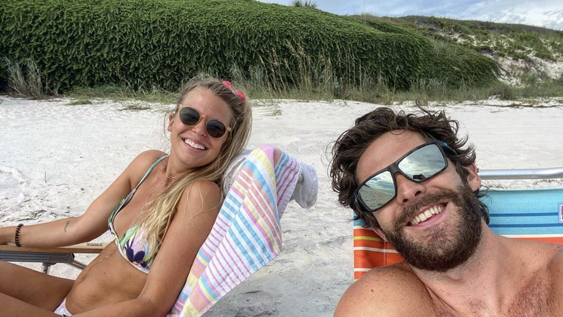 preview for Thomas Rhett and Lauren Akins Have a Sweet Love Story
