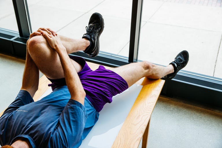 How to Test For Tight Hip Flexors With the Thomas Test