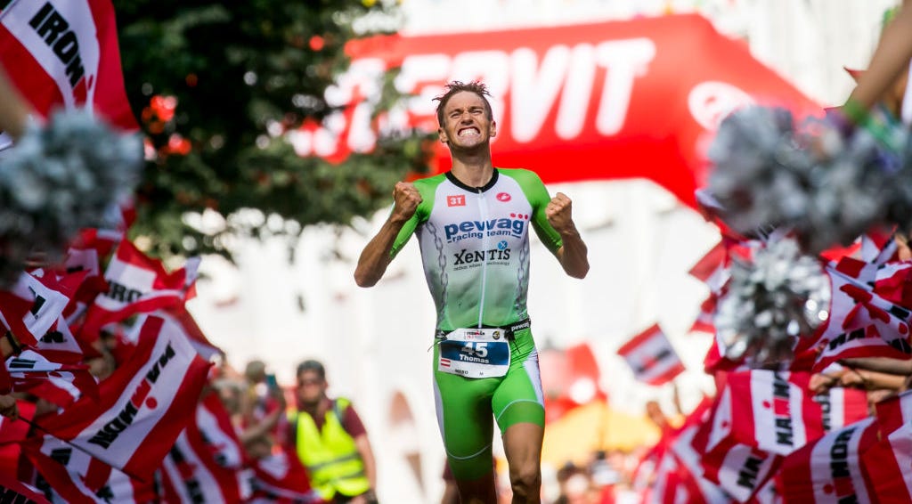 thomas steger celebra su triunfo en salzburgo