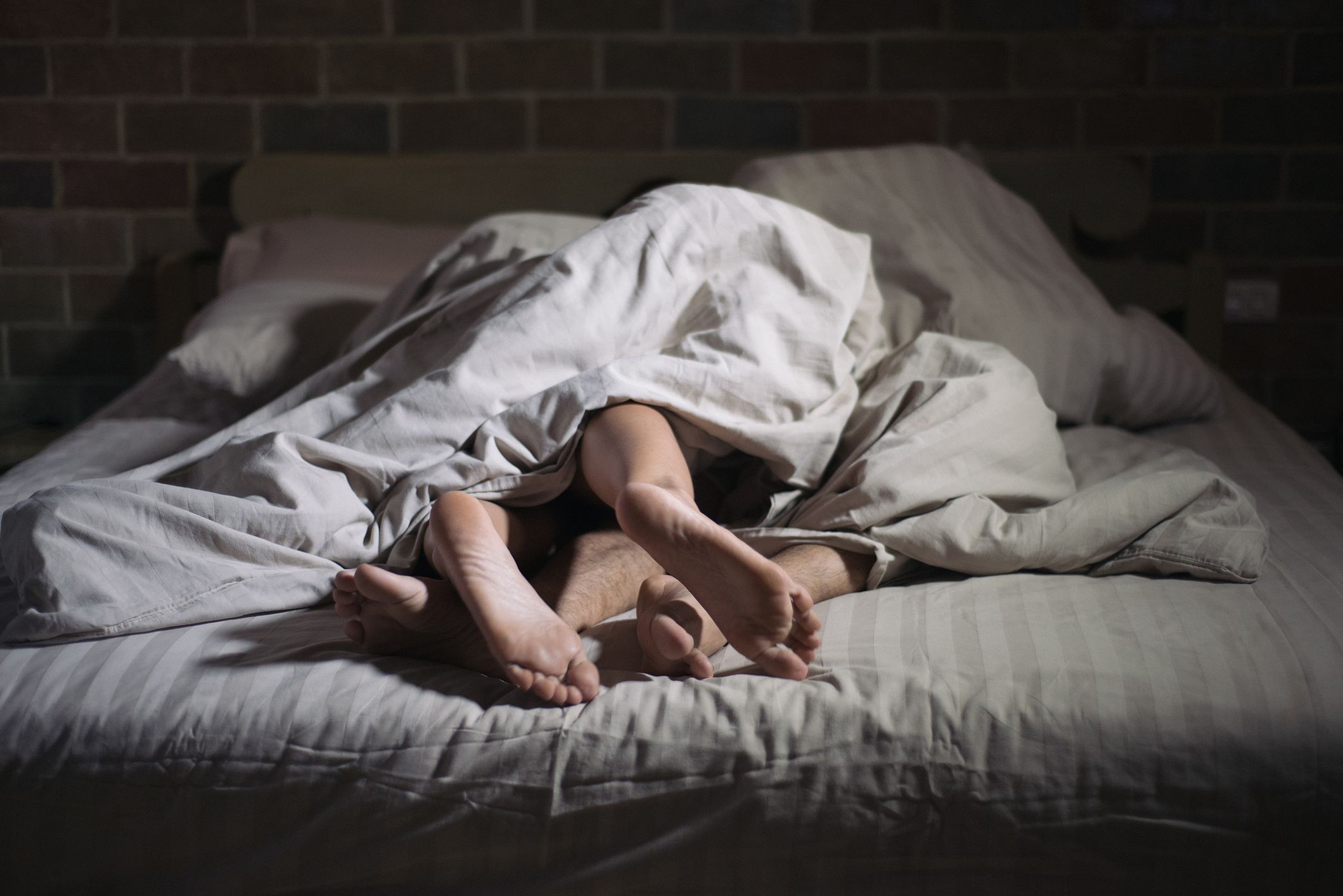 4 Signs Your Partner Is Selfish in Bed—and How to Fix Your Sex Life pic