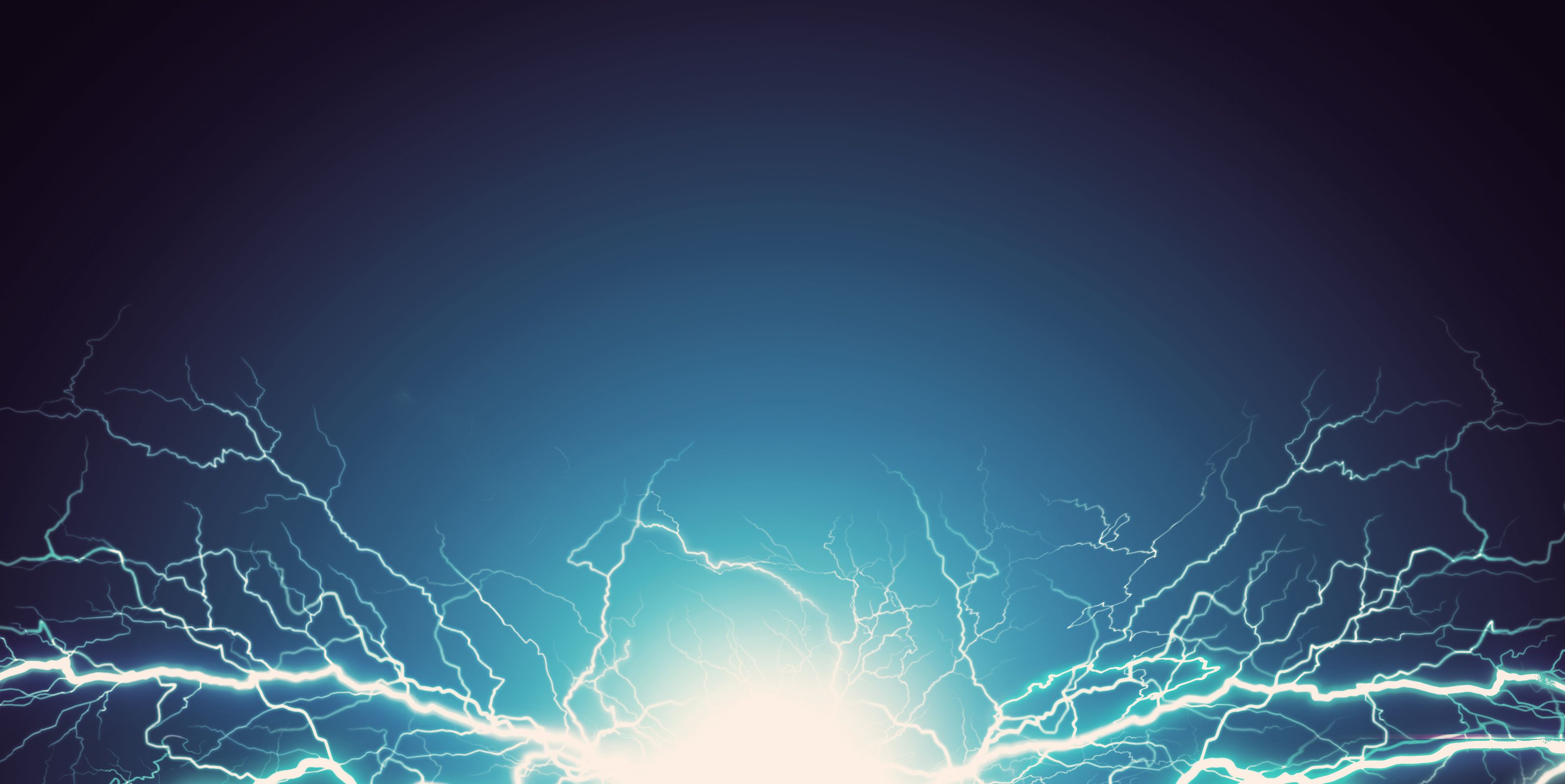thunder-bolt-royalty-free-image-1741883893.pjpeg