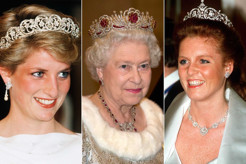 Lady Di, la reina Isabel II y Sarah Ferguson con tiaras