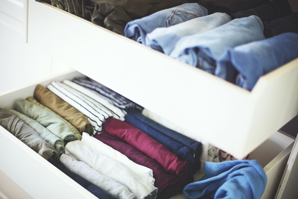 tidy wardrobe