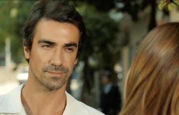 hakan murió tras recibir un disparo que iba dirigido a su esposa, quien, minutos antes, tomó la decisión de romper con él