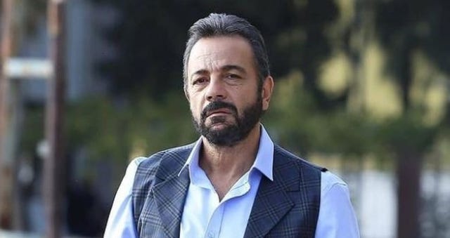  fekeli debe hacer frente a los ataques de yaman, quien le recrimina haber comprado sus tierras cuando estaba preso