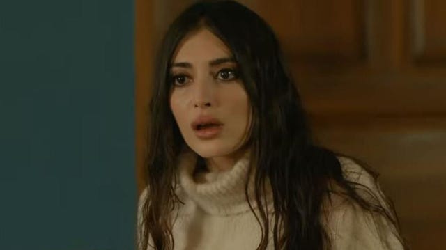 el compromiso de Çetin y gülten provoca un nuevo desencuentro entre müjgan y yilmaz, que cada vez está más harto de su esposa