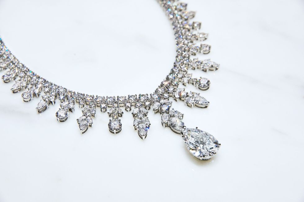 Jewellery, Fashion accessory, Body jewelry, Necklace, Chain, Diamond, Silver, Silver, Metal, 