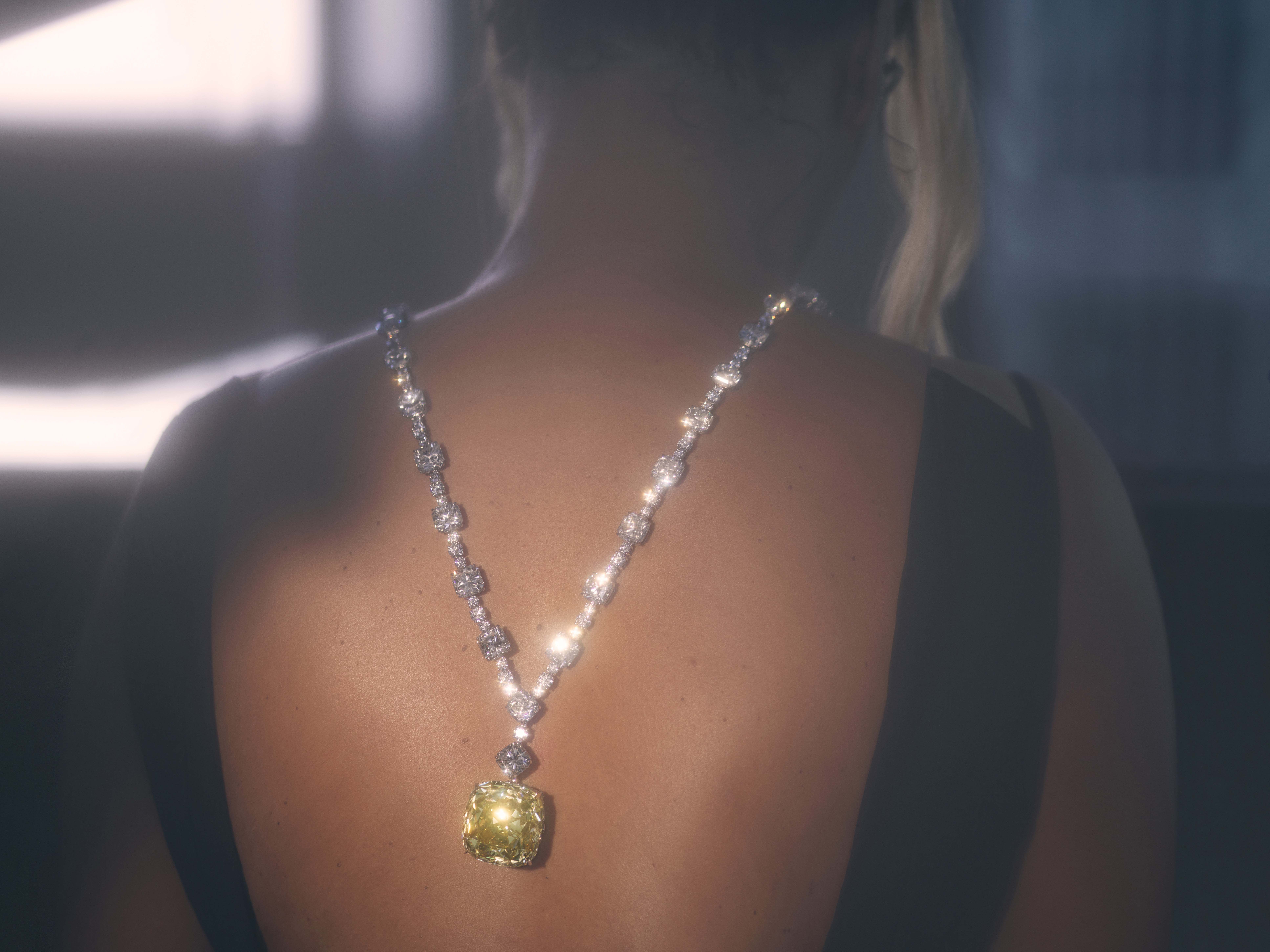Beyoncé's Tiffany & Co diamond necklace is worth $30 million