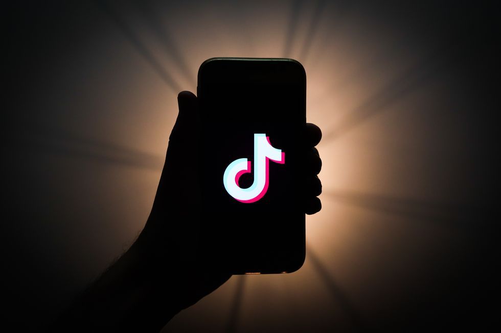 TikTok-U.S. deal faces delays amid security concerns, report says