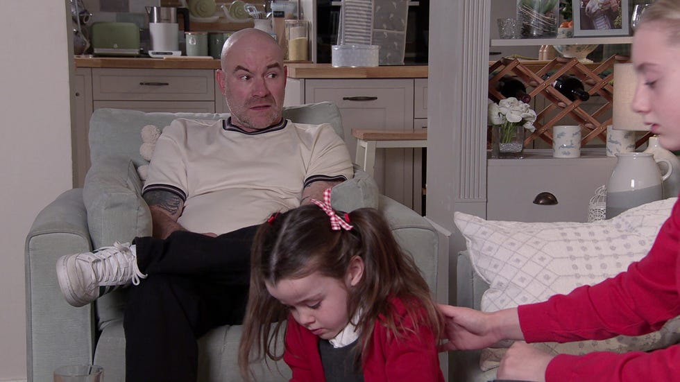 Tim Metcalfe, Joanie, Shanice, Coronation. Street tim metcalfe, joanie, shanice, coronation street