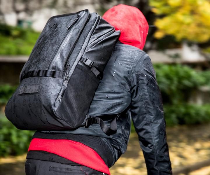 TIMBUK2 Classic Messenger Bag Review – The Best Messenger Bag in the World  – Maximum Functionality