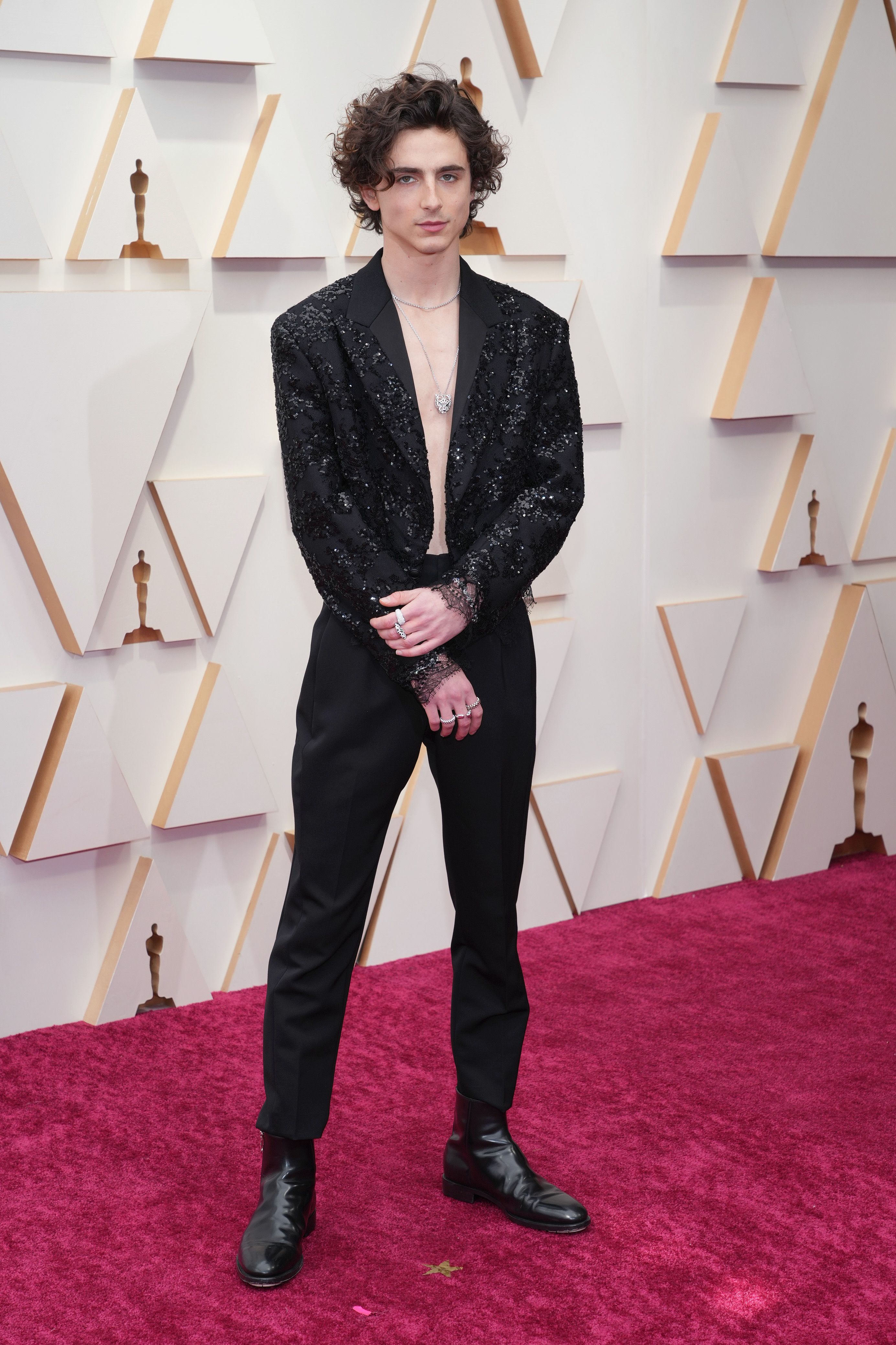 El Atrevido Look De Timothée Chalamet En Los Oscars 2022