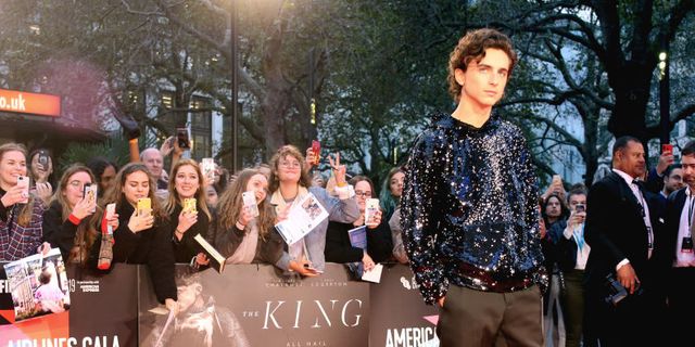Timothée Chalamet Just Wore A Glittery Hoodie To The UK Premiere Of 'The  King