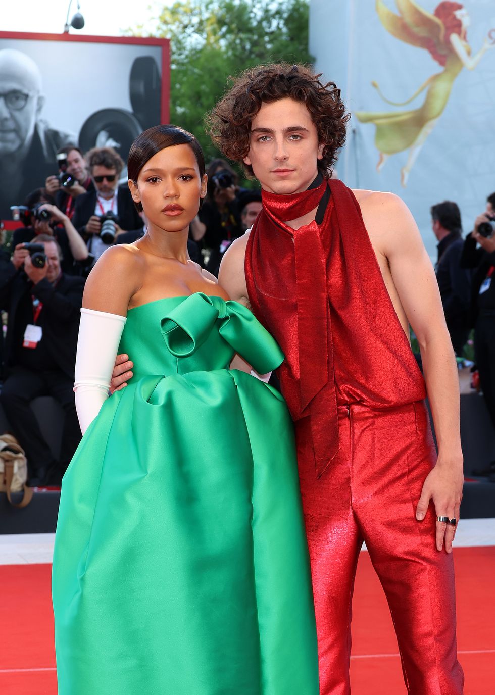 Zendaya & Timothée Chalamet Have Playful Moment On 'Dune' Red Carpet 