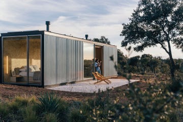 mobil home de 34 m2 de diseño, autosuficiente y sostenible instalada en cuenca, de tini