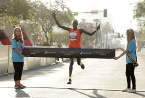 san diego, ca june 03 titus ekiru of kenya crosses the finish line to win the mens synchrony rocknroll san diego 12 marathon on june 3, 2018 in san diego, california photo by jeff grossgetty images for rocknroll marathon