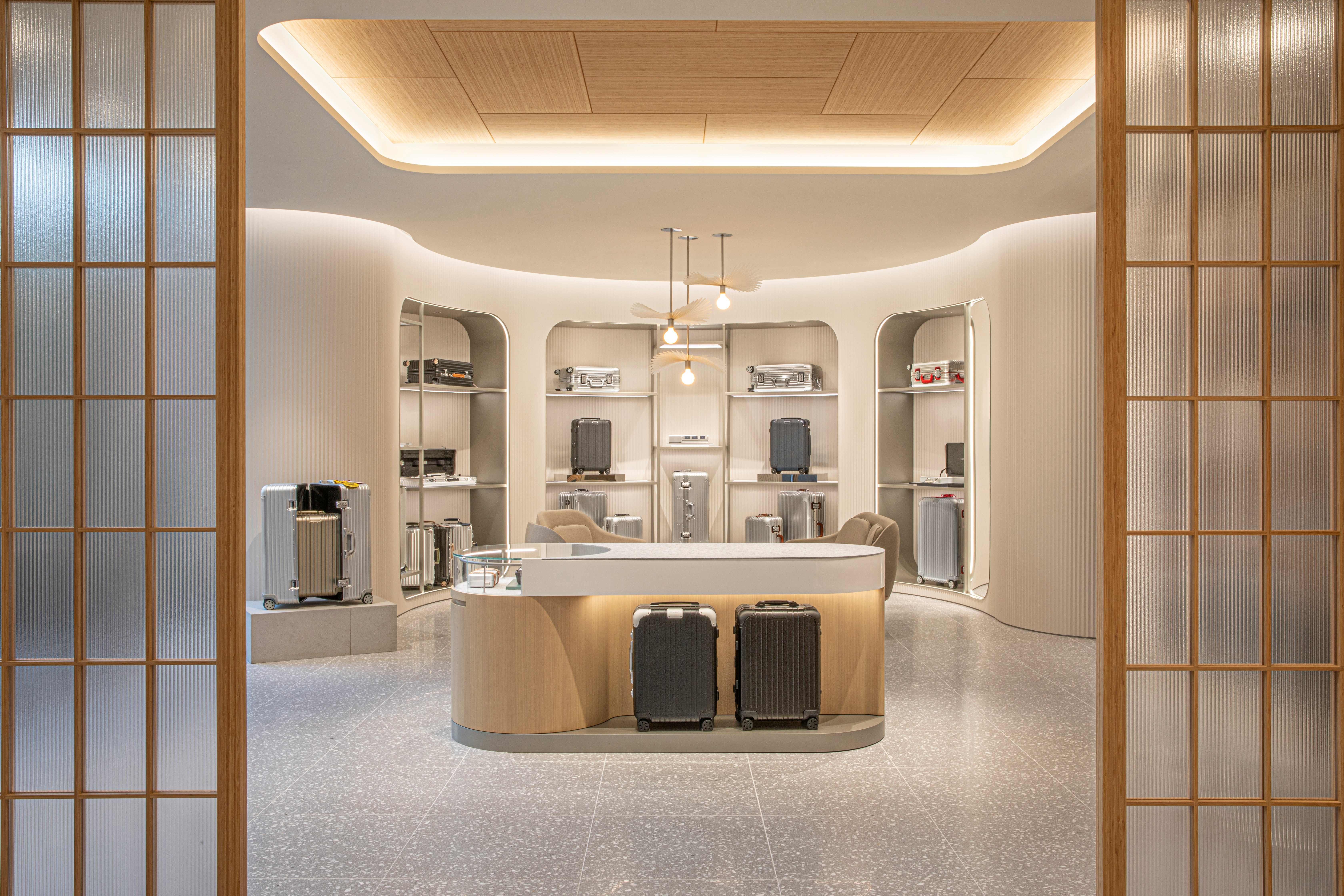 RIMOWA apartamento magazine 建築 インテリア
