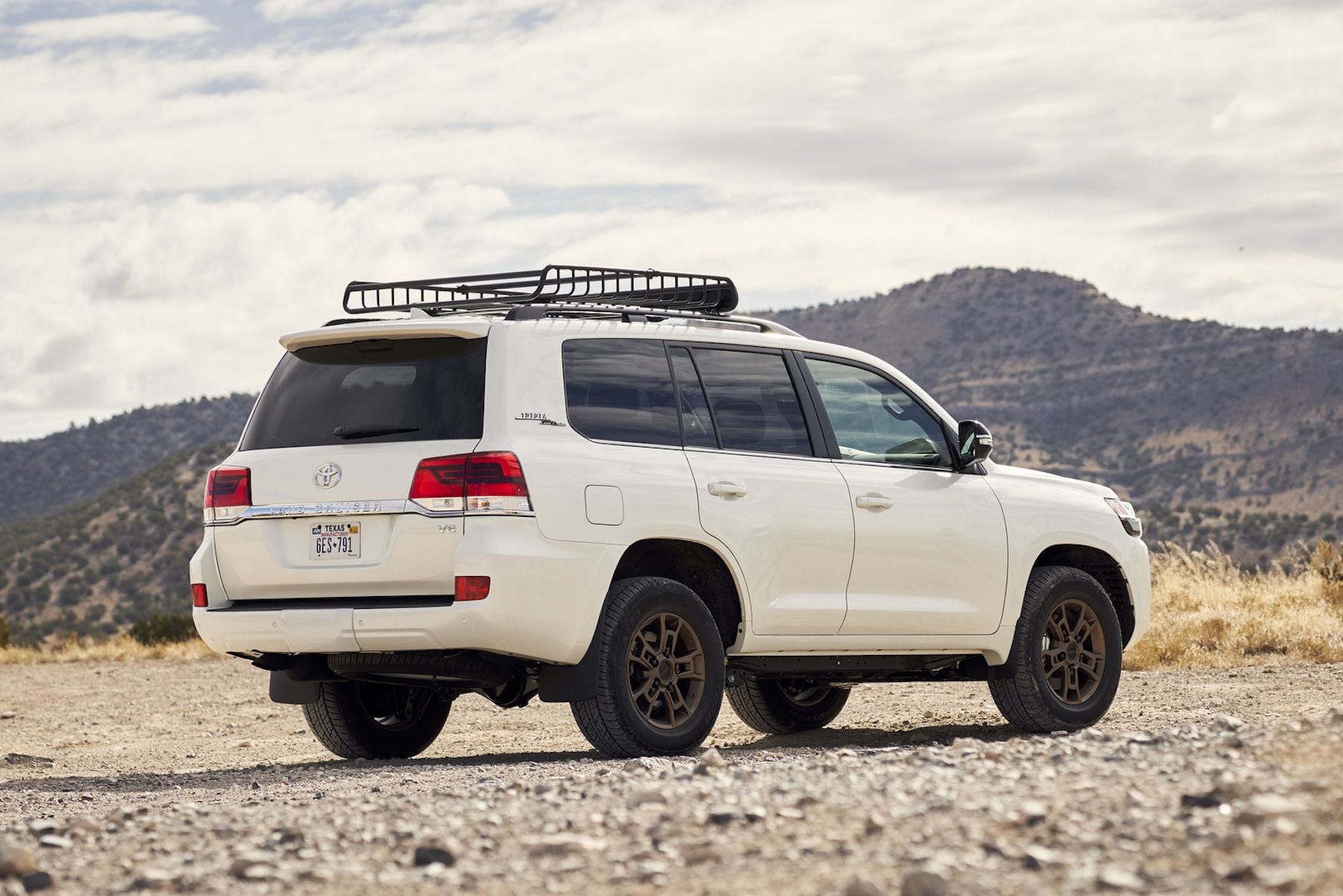 2020 Toyota Land Cruiser Heritage Edition Is Even More Luxurious and ...