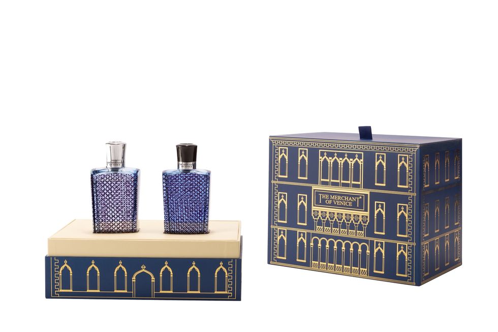 Cobalt blue, Product, Violet, Furniture, Rectangle, Perfume, Table, Room, Electric blue, Shelf, 