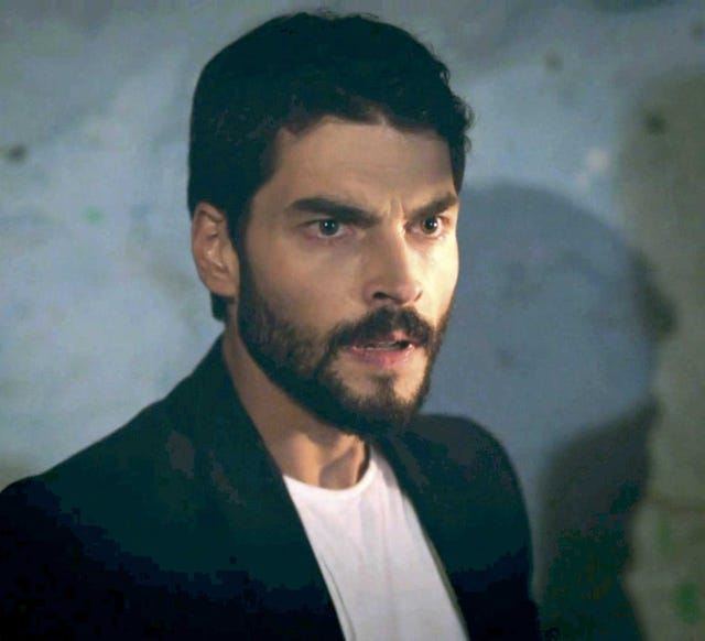 hercai miran descubre todo