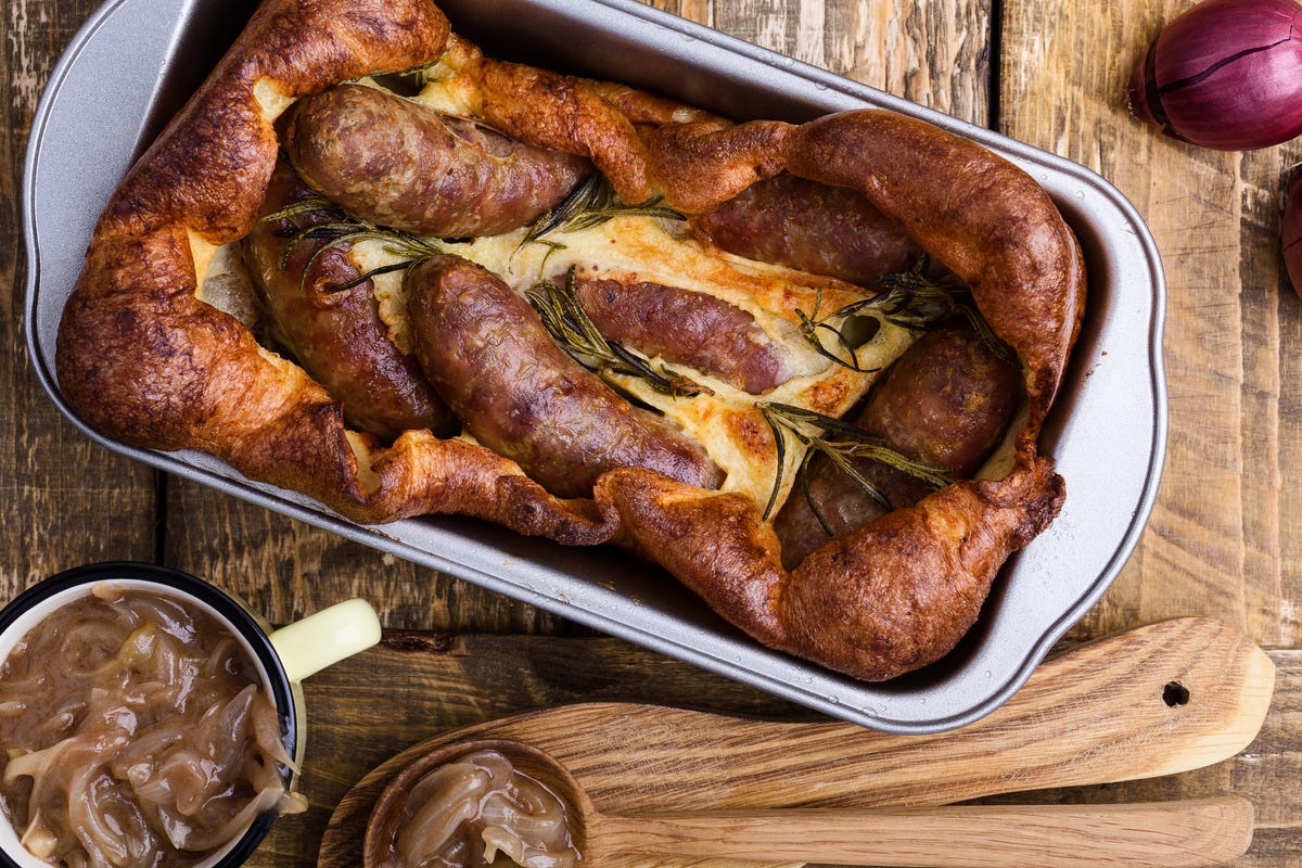 image of Valentine Warner's Toad in the Hole recipe by Red Online