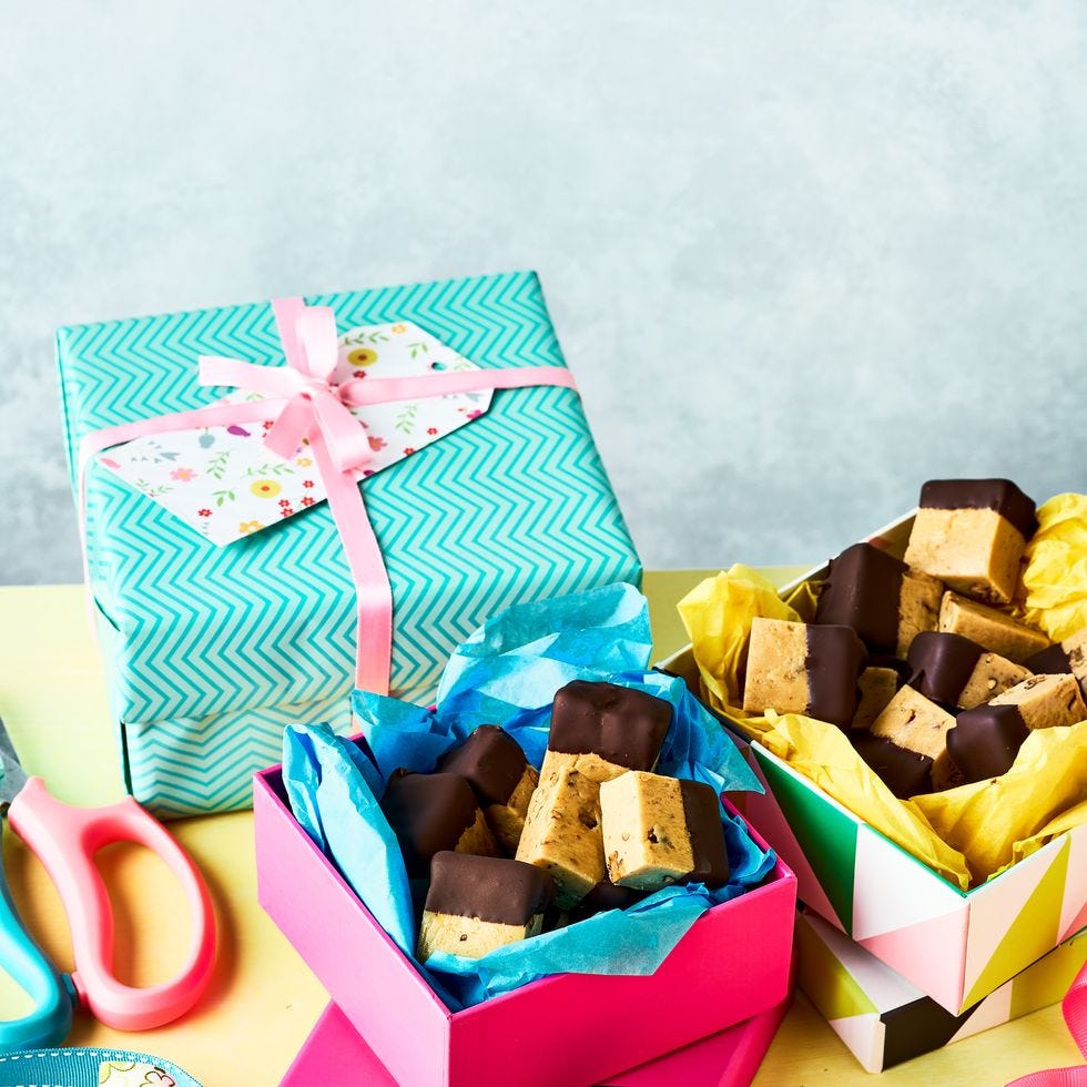 homemade christmas gift toasted pecan fudge