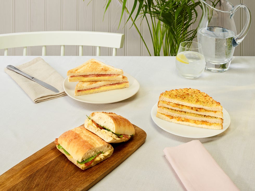 Food, Dish, Cuisine, Ingredient, Breakfast, Brunch, Finger food, Breakfast sandwich, Baked goods, Toast, 