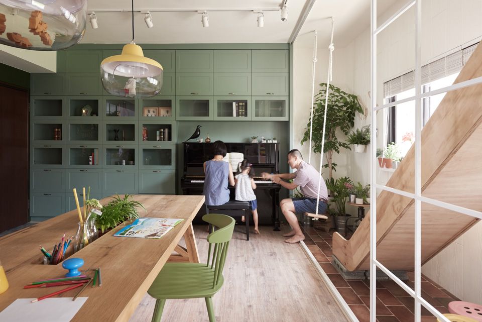 Ideas de decoración: convierte tu casa en un parque de juegos con un tobogán  interior — idealista/news