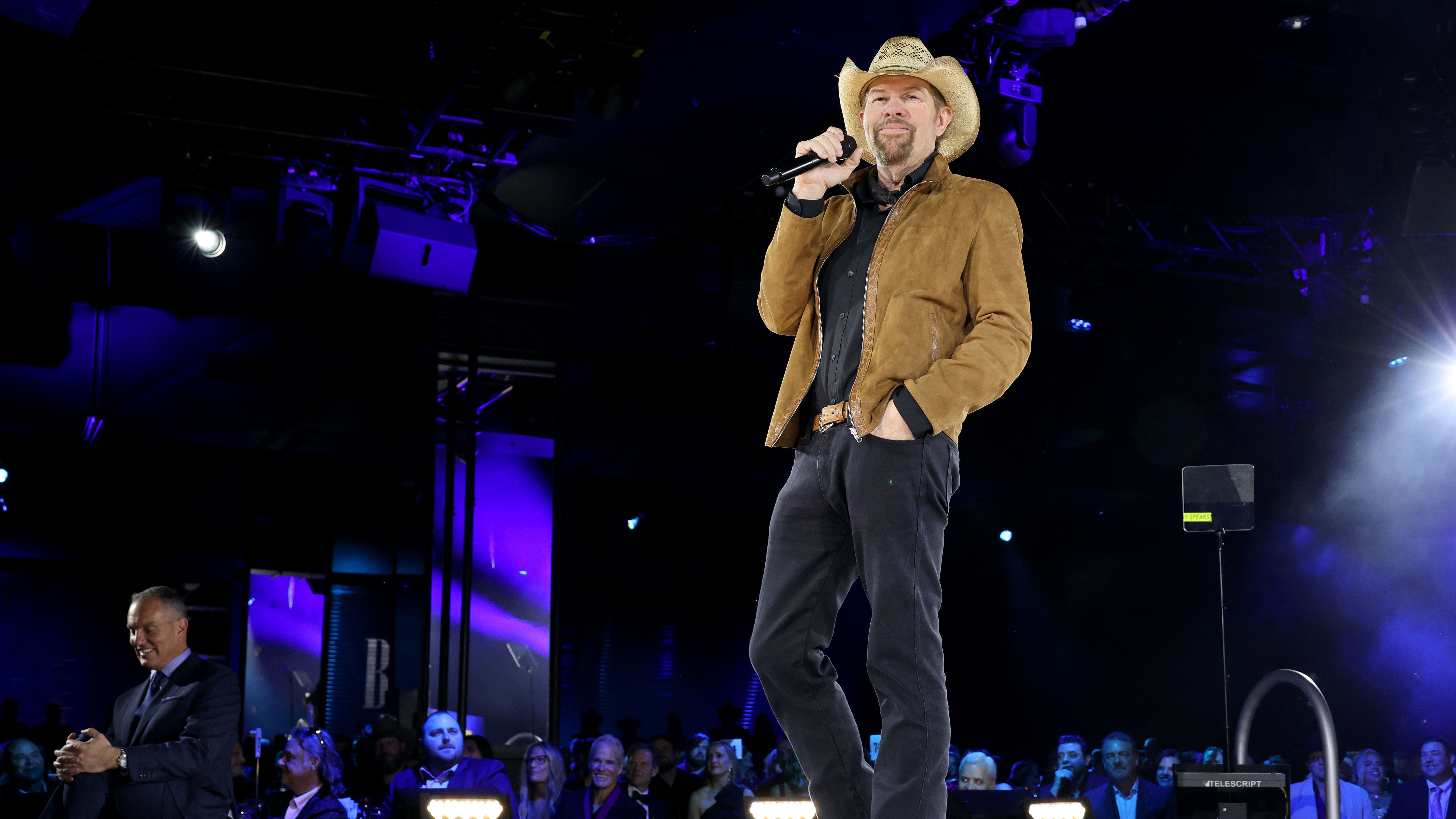 Toby Keith gives an update on his stomach cancer battle