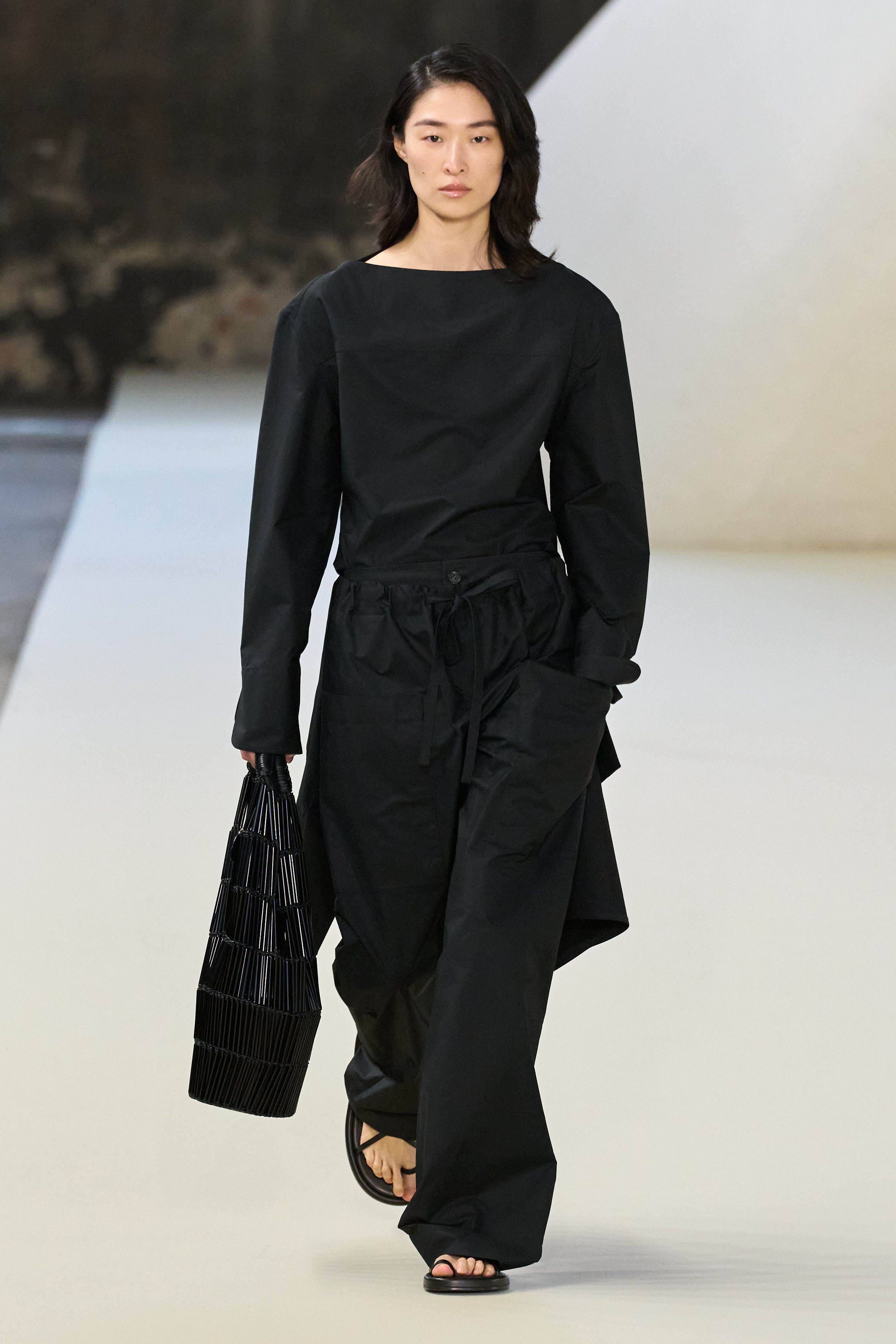 トッズ(TOD'S)」2025春夏コレクション | ファッション | ELLE トッズ(TOD'S)」2025春夏コレクション | ファッション | ELLE