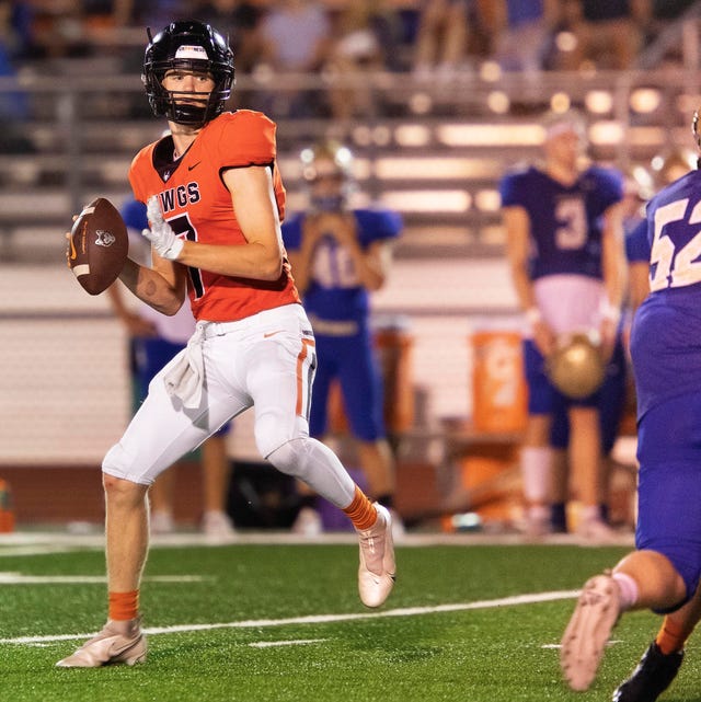 See Photos of Ree Drummond's Son Todd Playing High School Football