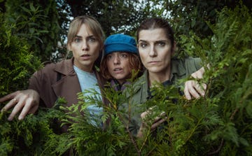 aura garrido, maria rodríguez soto y victoria teijeiro en 'todo arde'