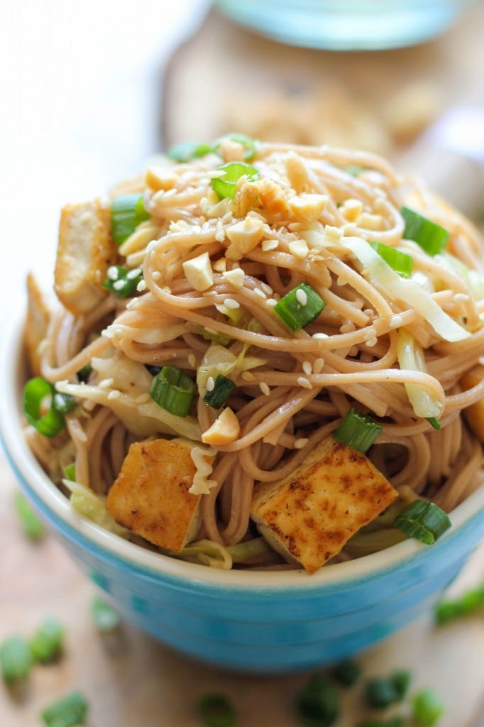 Dish, Food, Cuisine, Pad thai, Ingredient, Hot dry noodles, Noodle, Chinese food, Produce, Recipe, 