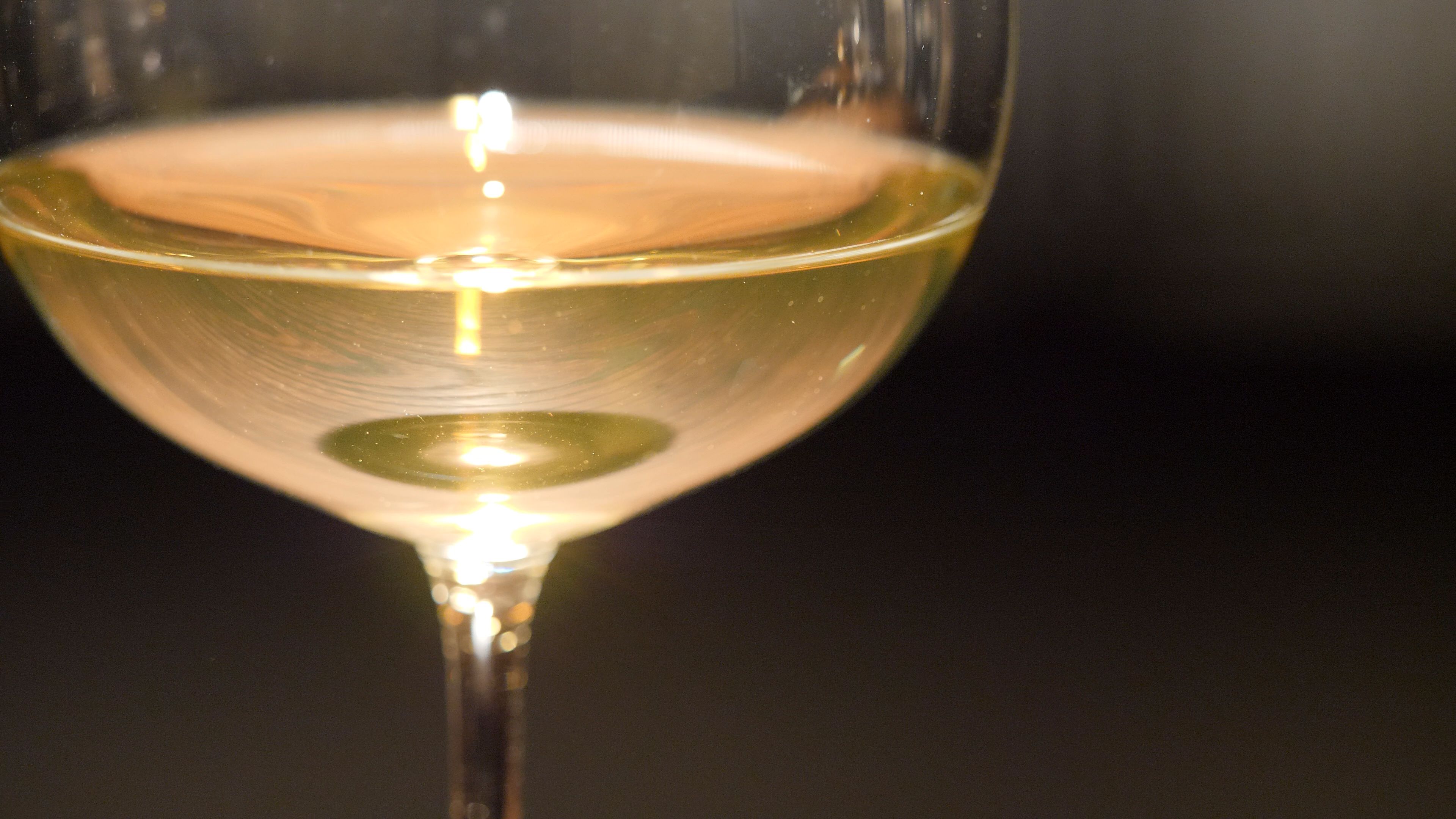 刻（とき）が価値をつくる。スーパープレミアムな長期熟成日本酒