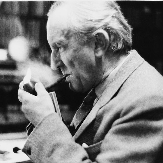 J. R. R. Tolkien: vita e libri dell'autore de Il signore degli anelli