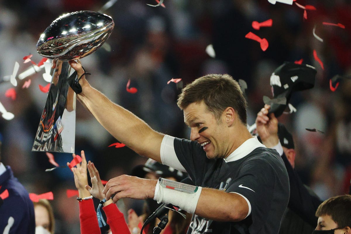 5 Things to Know About Tiffany & Co.'s Lombardi Trophy