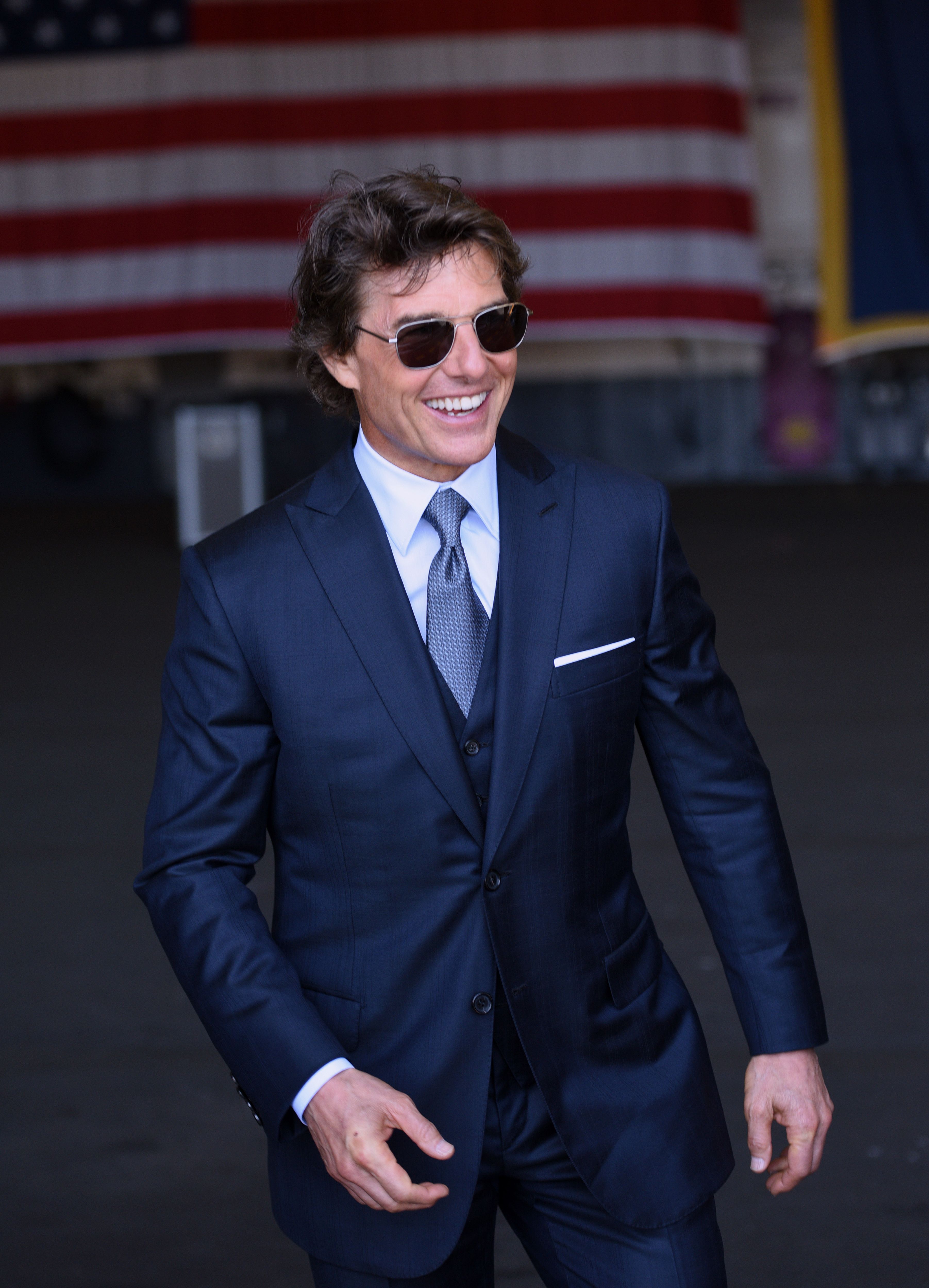 Tom Cruise Talks Making Top Gun: Maverick in a New PEOPLE Special Edition