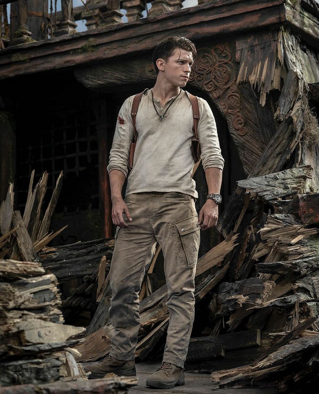 Uncharted Movie: First Image of Tom Holland as Nathan Drake