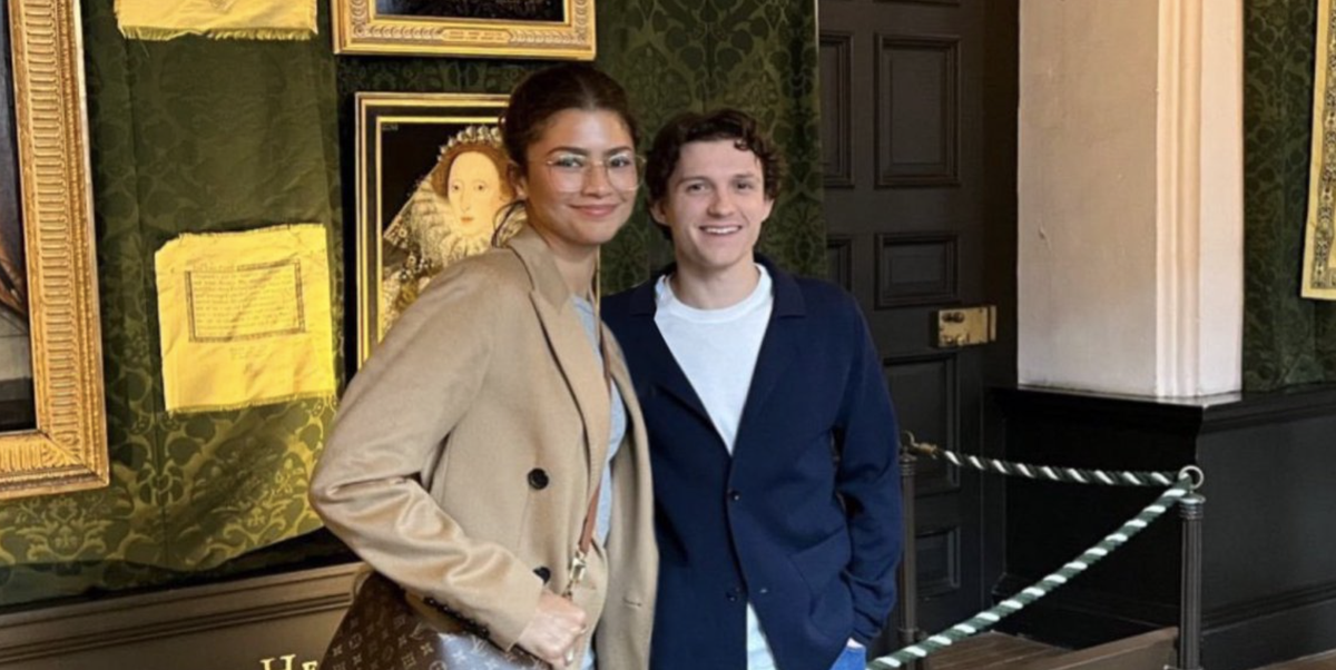 Zendaya and boyfriend Tom Holland hold hands during sightseeing outing in  Boston