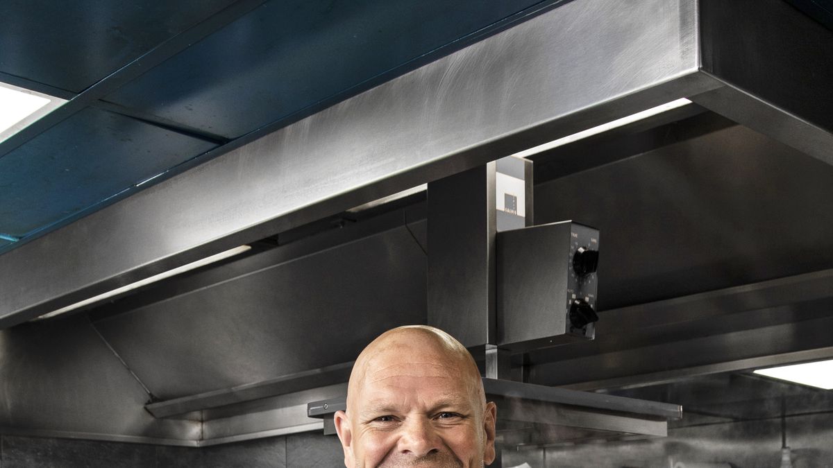 preview for Tom Kerridge On How Country Pubs Have Changed...