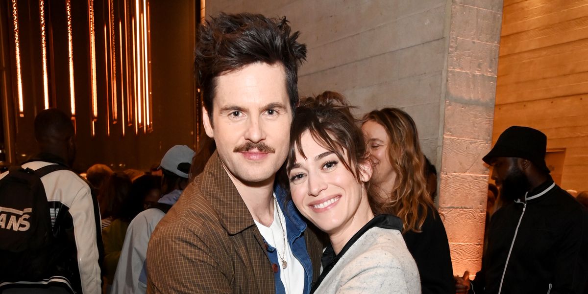 All About Lizzy Caplan’s Husband, Tom Riley