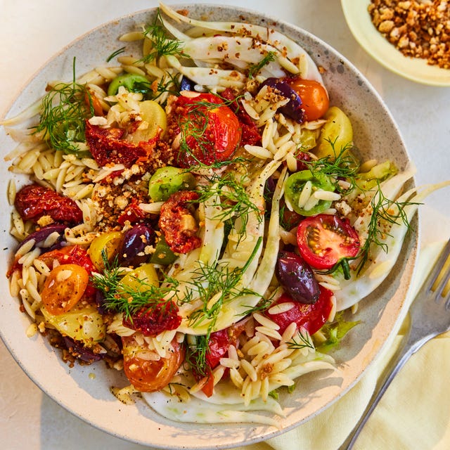 tomato orzo salad