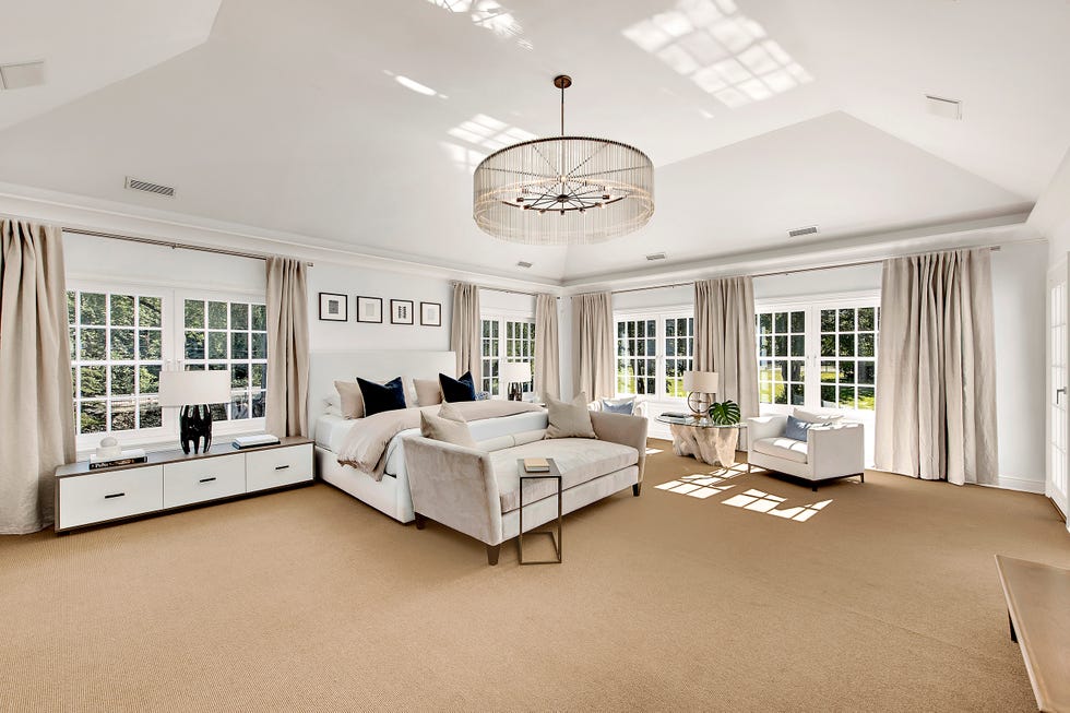 Tour Designer Tommy Hilfiger's Former Greenwich Estate - Tommy Hilfiger ...