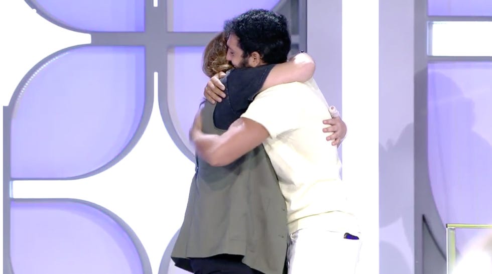 Omar Montes, Toñi Moreno, Omar Montes se emociona al conocer el embarazo de Toñi Moreno, Omar Montes, emocionado por el embarazo de Toñi, Omar Montes se emociona al conocer el embarazo de su amiga Toñi, Omar Montes, muy emocionado al enterarse que Toñi Moreno está embarazada
