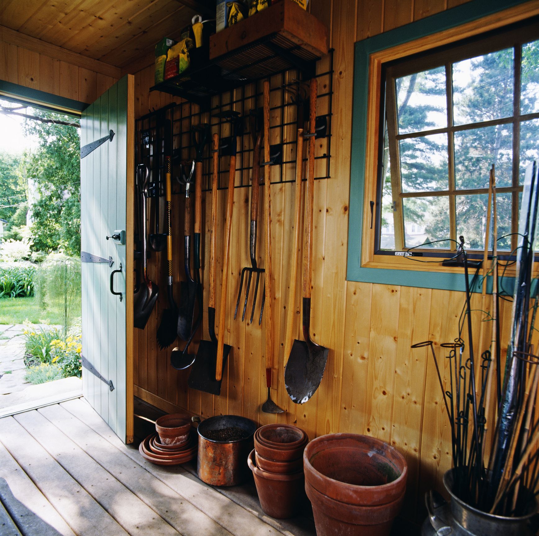15 Best Shed Organization Ideas and Hacks