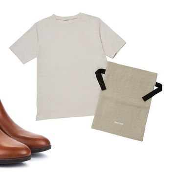Footwear, Boot, Brown, Shoe, Cowboy boot, Riding boot, T-shirt, Brand, Sleeve, 