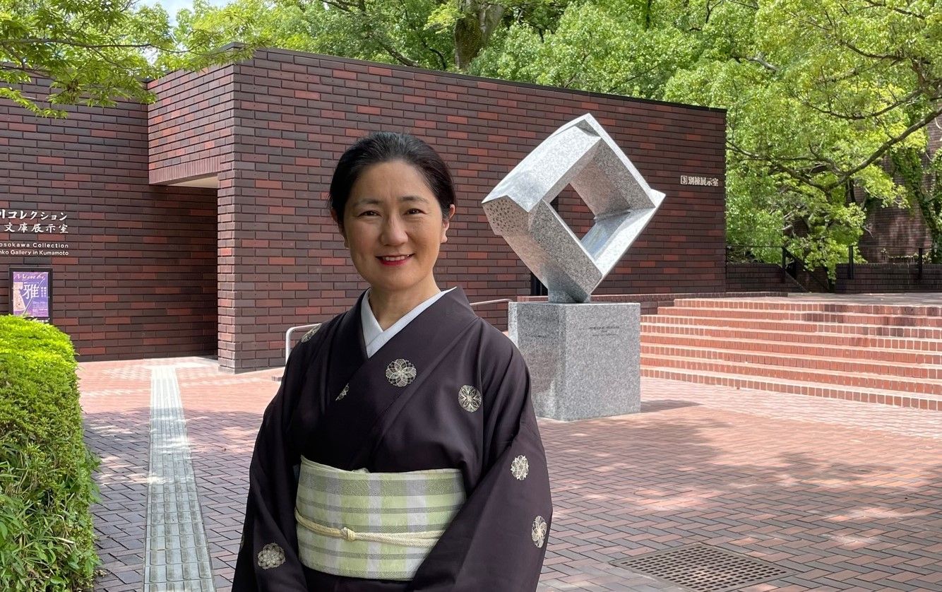 紺色地に花模様の織り出し袋帯 着物-