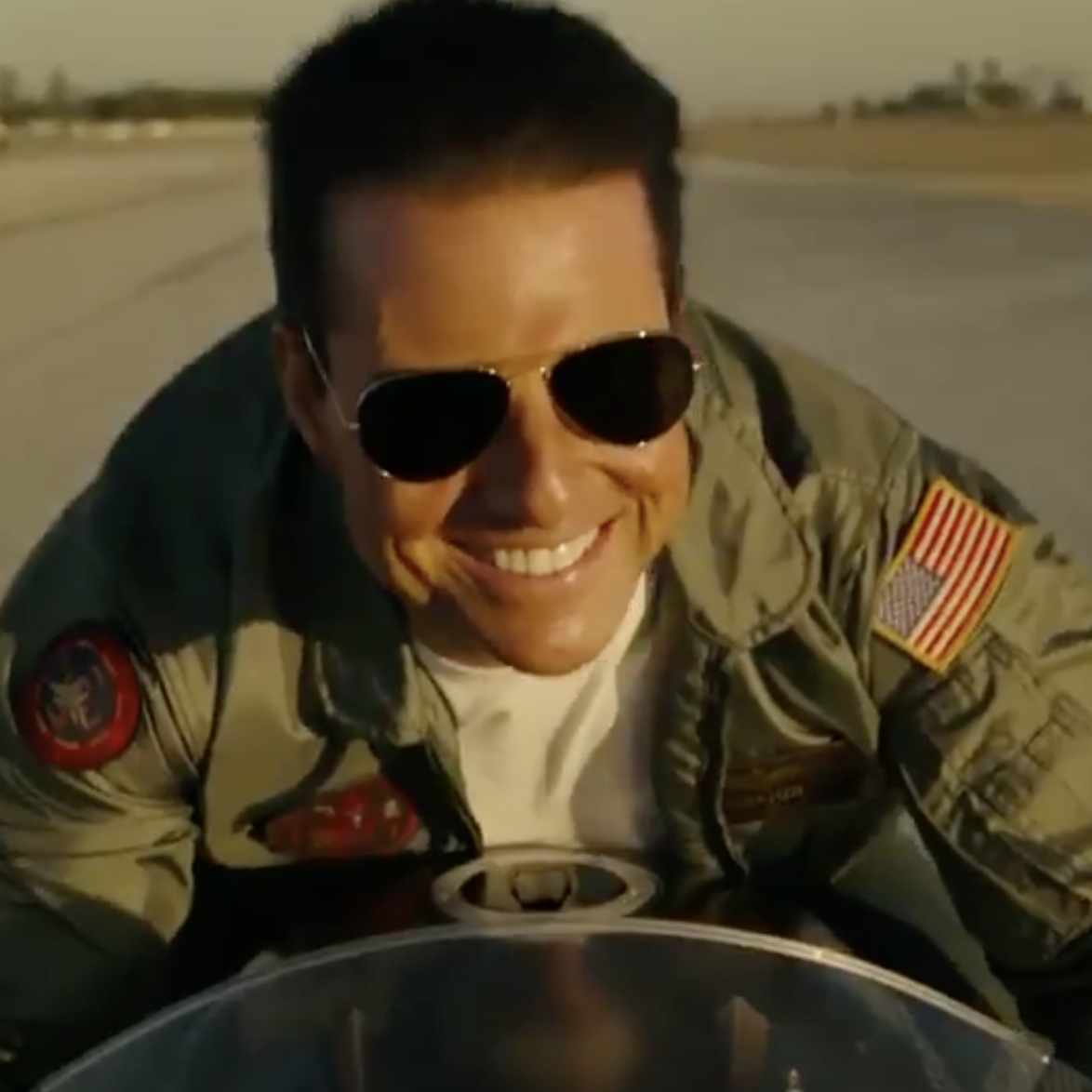 Tom Cruise's 'Top Gun: Maverick' co-star Jennifer Connelly thinks he's  'perfect,' deserves an Oscar nomination