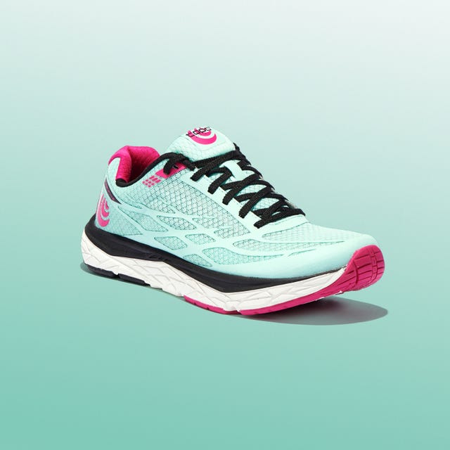 Topo Athletic Magnifly 2
